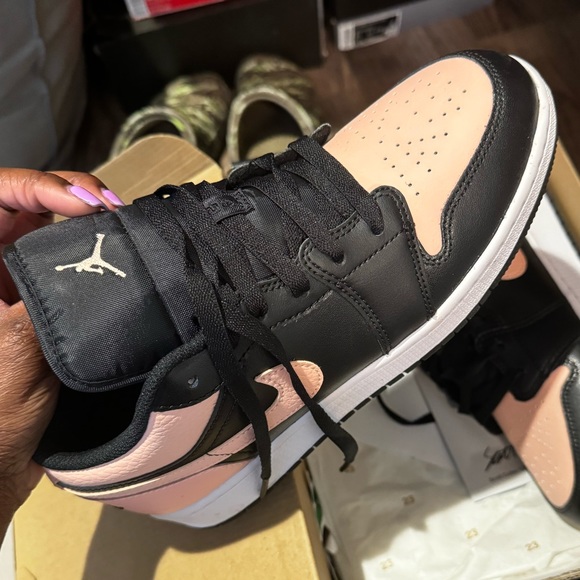 Jordan 1 low 7y - Picture 2 of 3